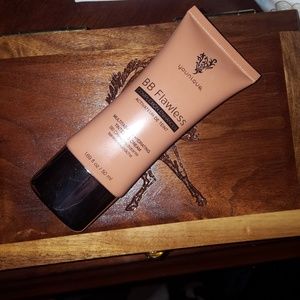 BB Flawless Complexion Enhancer